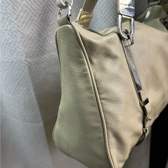 Michael kors shoulder bag - Picture 2 of 16